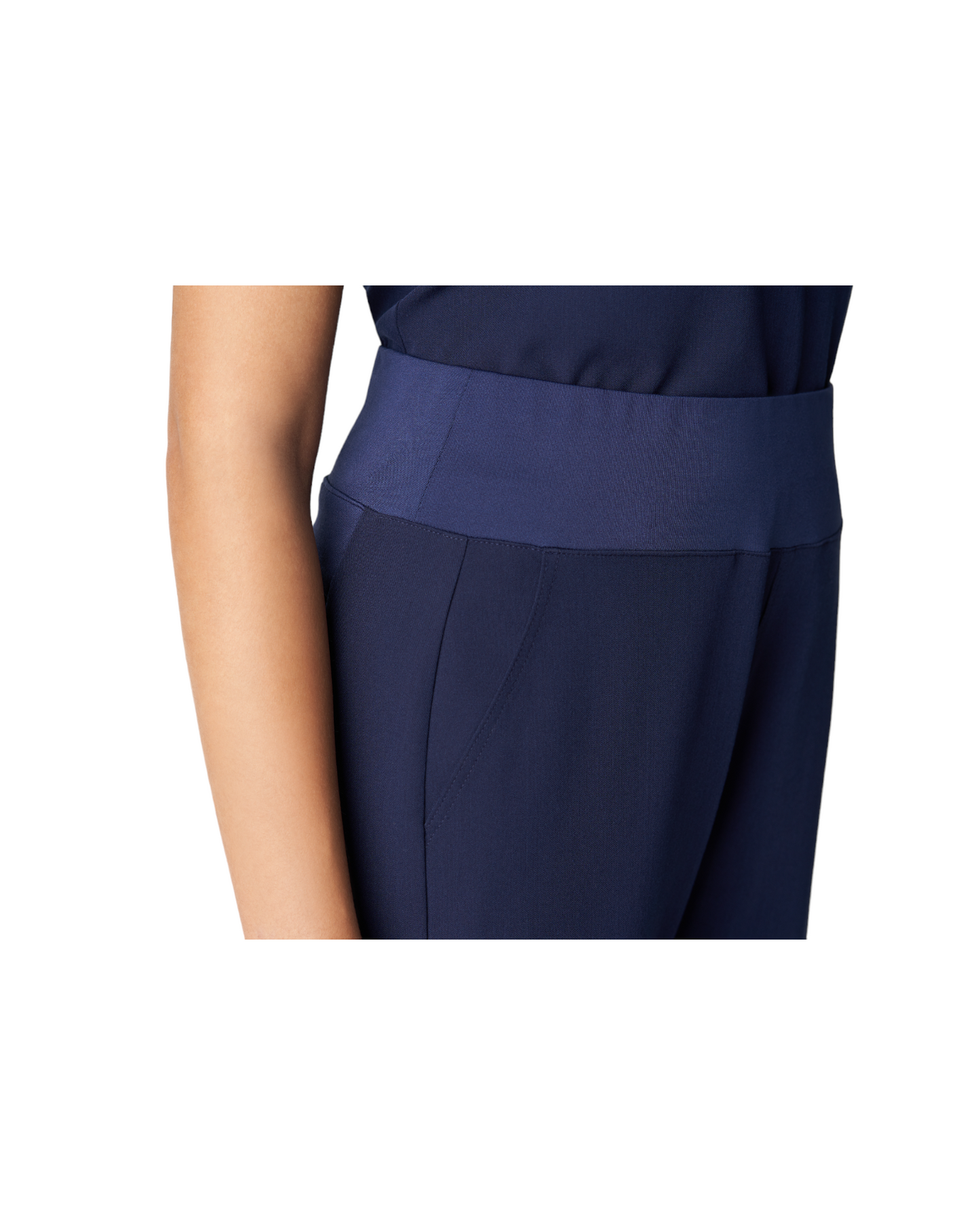 Un pantalon à la hauteur des travailleuses du domaine de la santé. Modèle WB410 White Cross.