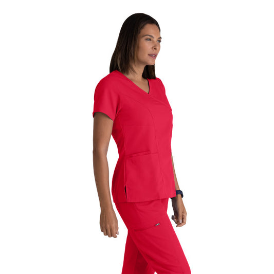 Top col V à 3 poches Grey's Anatomy Spandex Stretch Kim Top #GRST001328 devant rouge scarlet