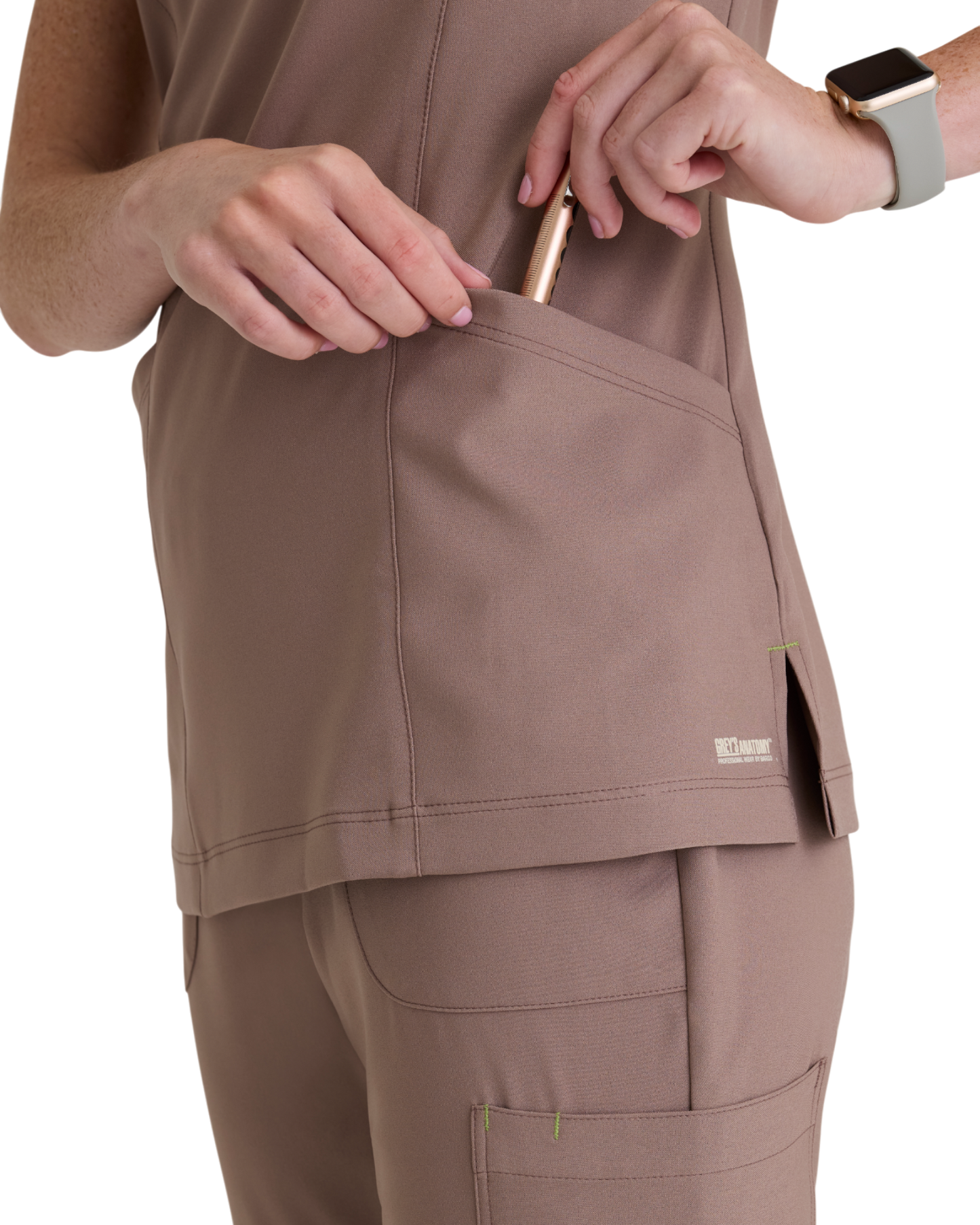 Haut à encolure en V, 2 poches pour femmes Grey's Anatomy Evolve #GSST298