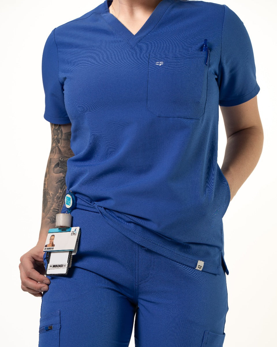 Haut d'uniforme Catherina trois poches CP Vêtements Bleu royal devant